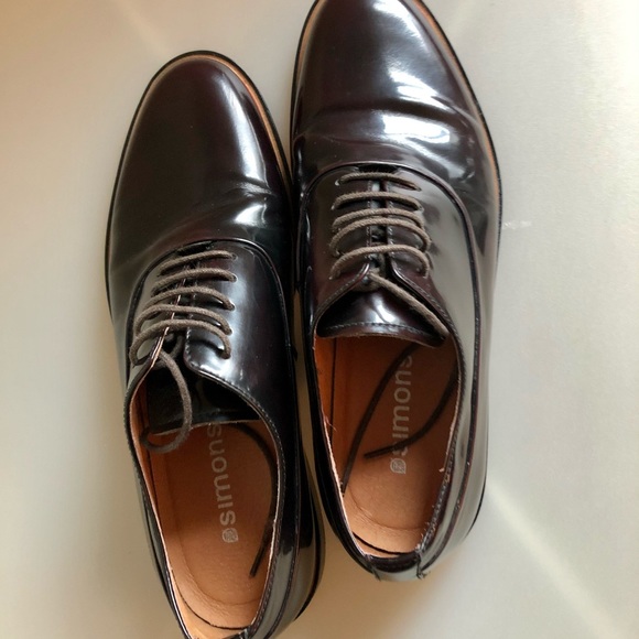Men’s 41 Shiny Bright Accent Oxford Shoes - Picture 2 of 5